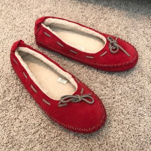 LL Bean Hearthside slippers